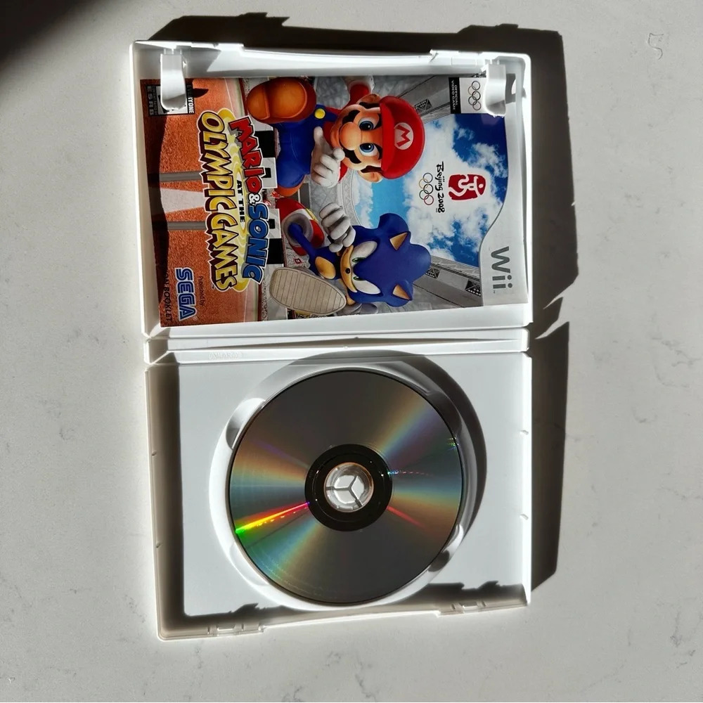 Nintendo Wii Mario and Sonic at Olympic Games complete game with manual - Picture 5 of 11